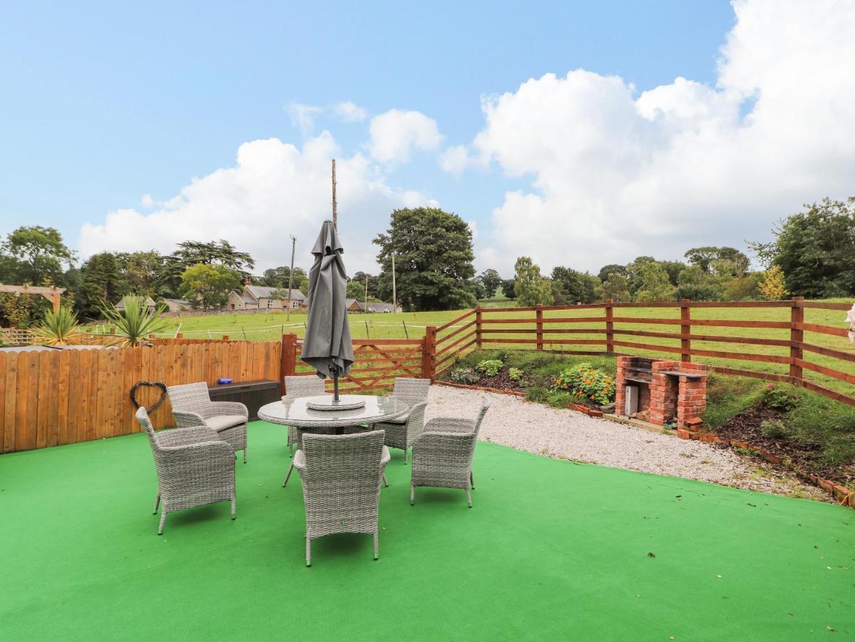 Villa Nant Y Celyn Ruthin Esterno foto